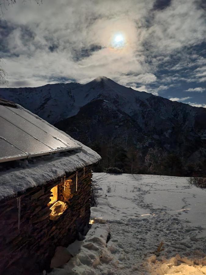 Hotel Bordes Pirineu, Costuix Areu Exterior foto